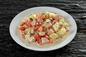 Blanqueta de salmón con patatas